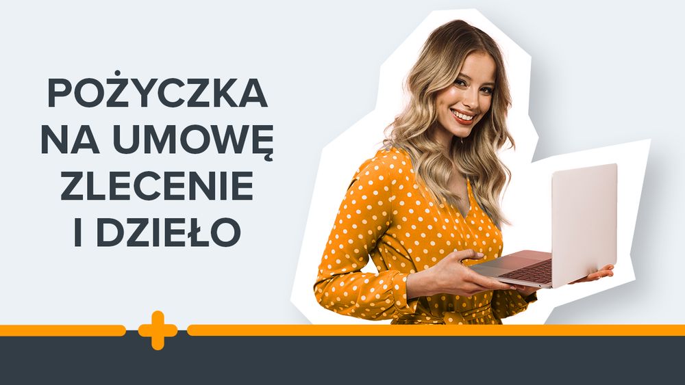 Uśmiechnięta kobieta w żółtej sukience z laptopem na tle hasła „pożyczka na umowę zlecenie i dzieło”